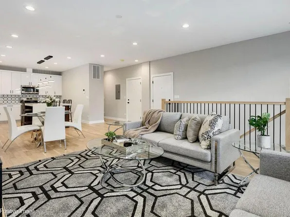 1453 W Grand Ave #1S, Chicago, IL 60642