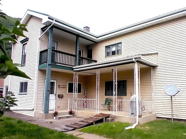 1019 Huron Ave, Renovo, PA 17764