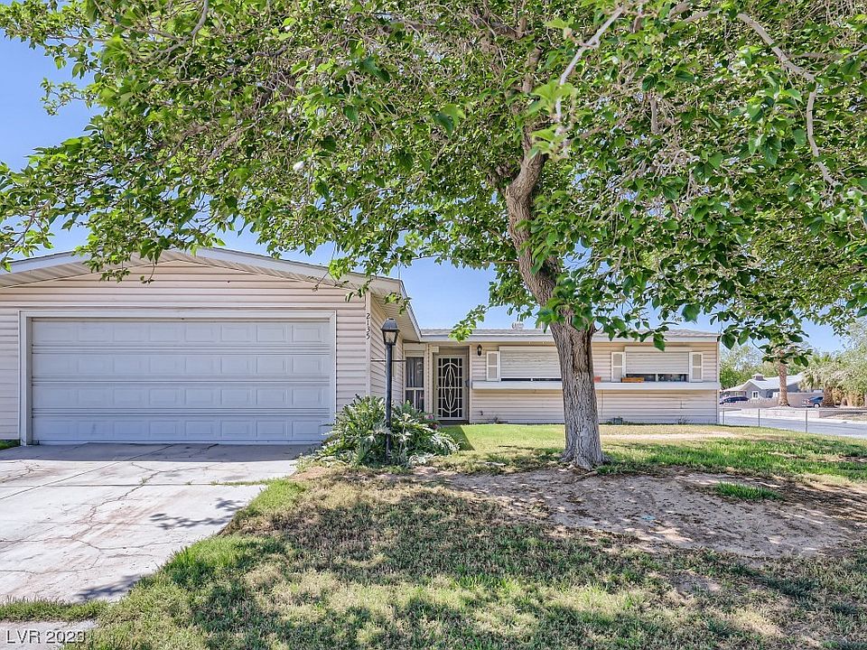 1st image of 2135 Caravelle St
