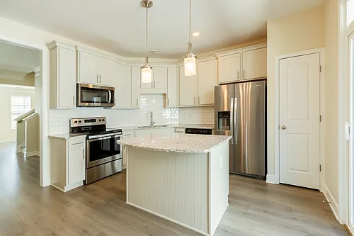 305 Kara Ln Photo 1