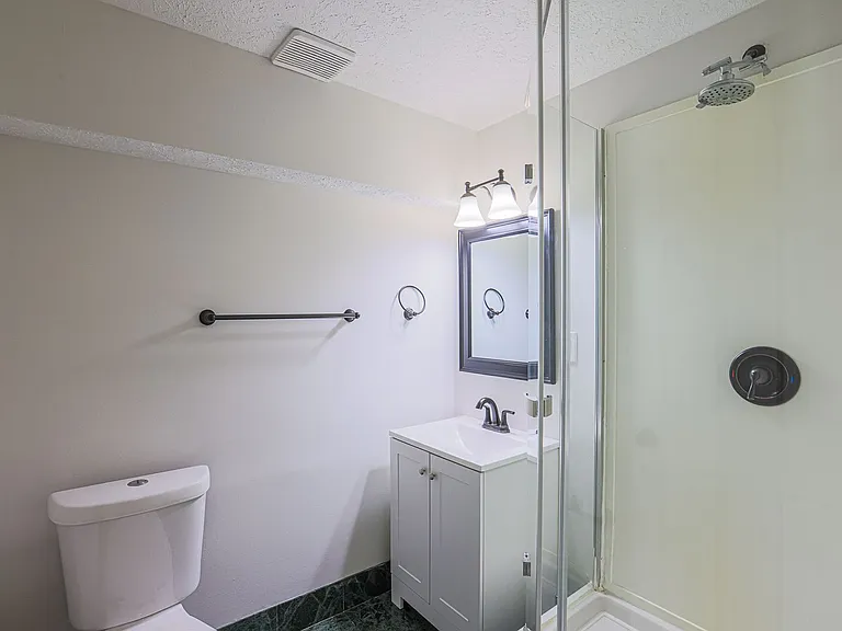 831 Comer Sq — Photo 19