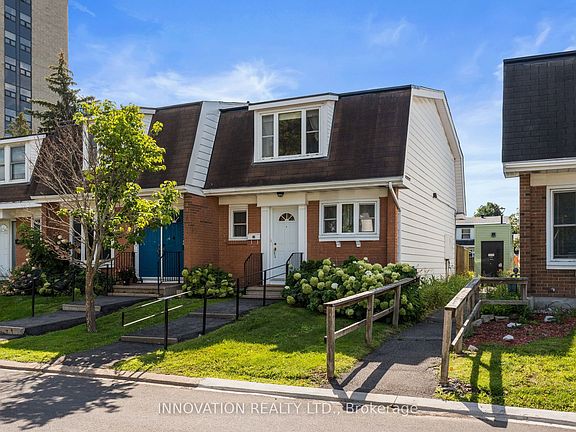 2nd image of 920 Dynes Rd #13