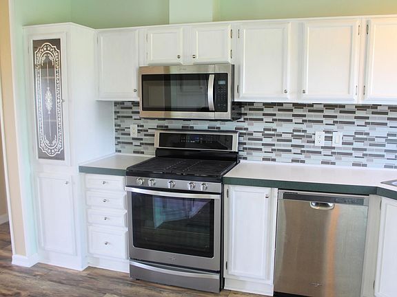 4th image of 8828 130th St
