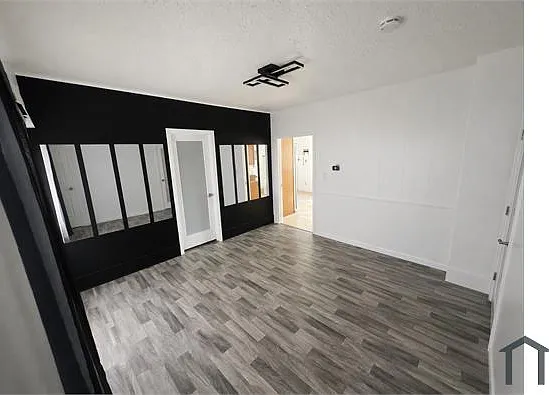 38 Hilton St #1 — Photo 5