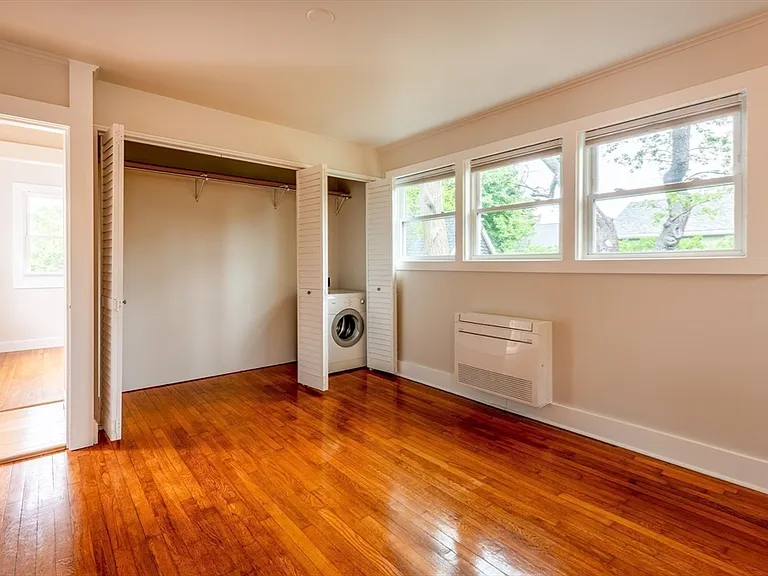 8 Hideaway Pl — Photo 9