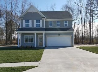 107 Oak Bend Ct, Moyock, NC 27958