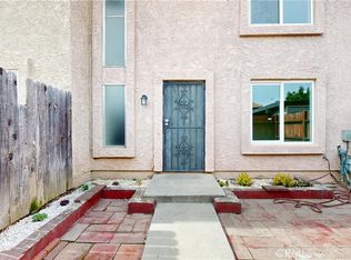 7938 Midhurst Dr, Highland, CA 92346