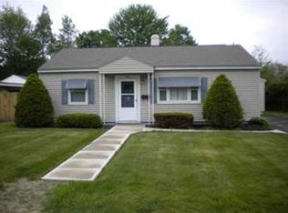 381 Dixon Rd, Queensbury, NY 12804