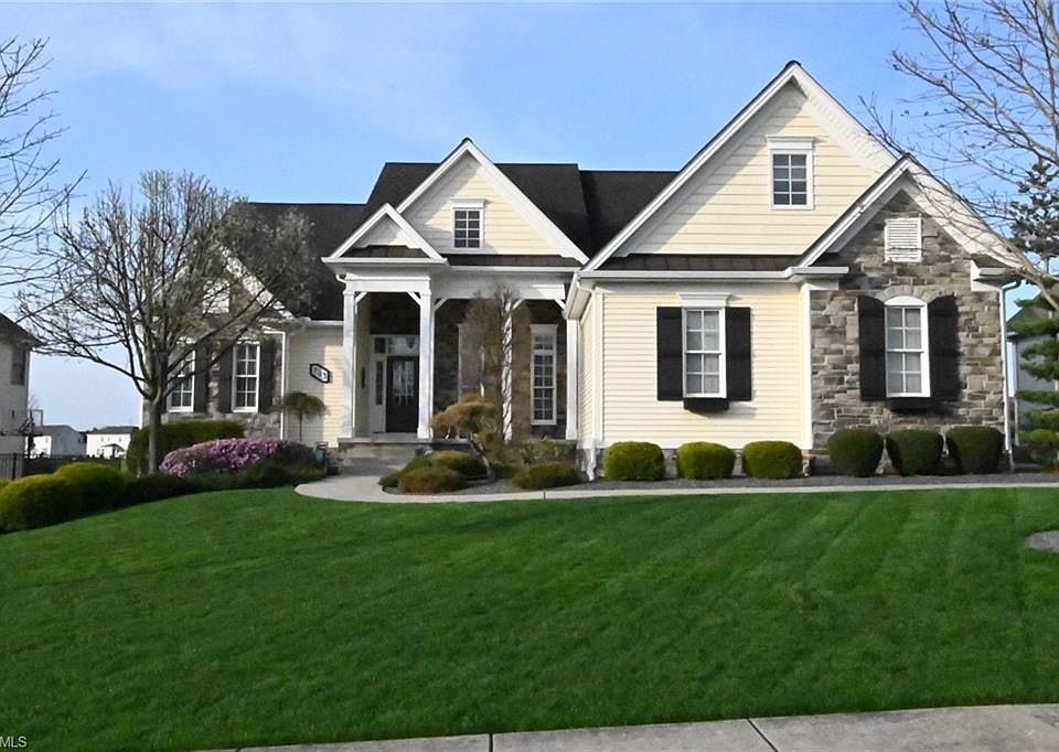 1st image of 243 Royal Birkdale Dr