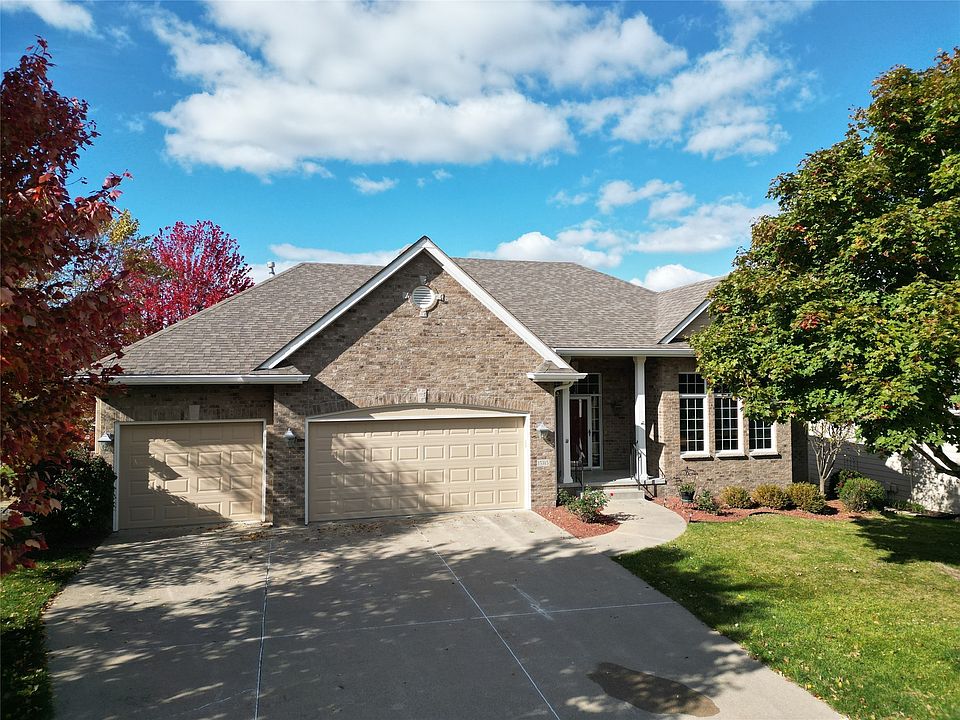 1st image of 15315 Monroe Ct
