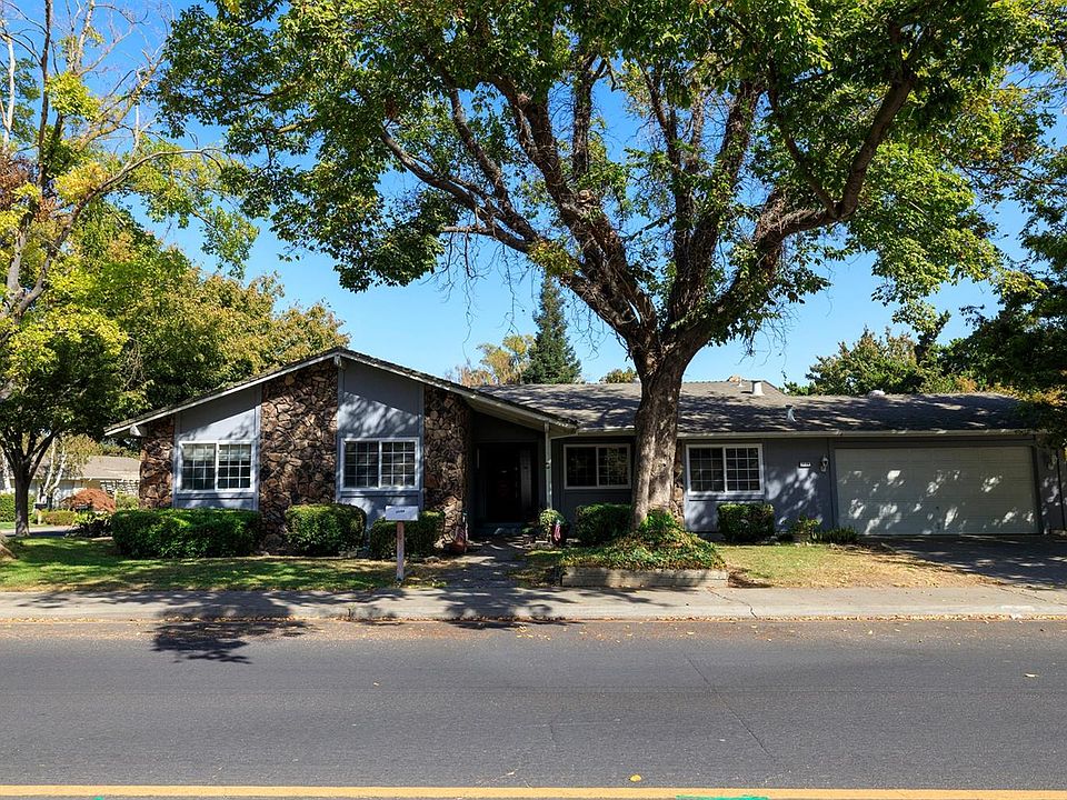 1st image of 3404 Dragoo Park Dr