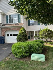 15 Amy Dr, North Brunswick, NJ, 08902
