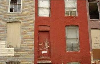 2nd image of 2121 Booth St