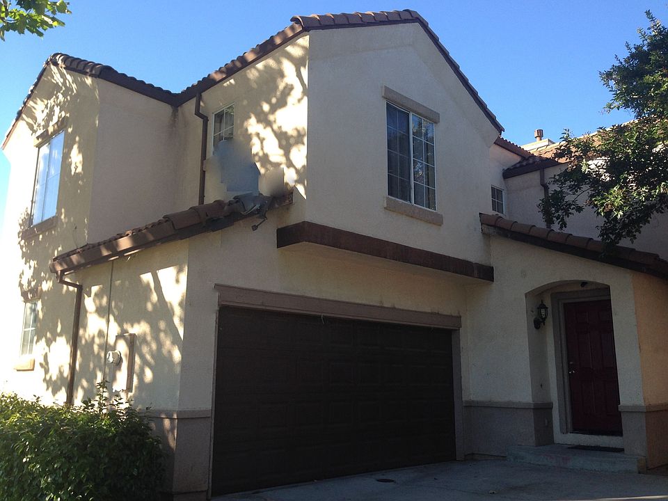 1st image of 50 Scharff Ave