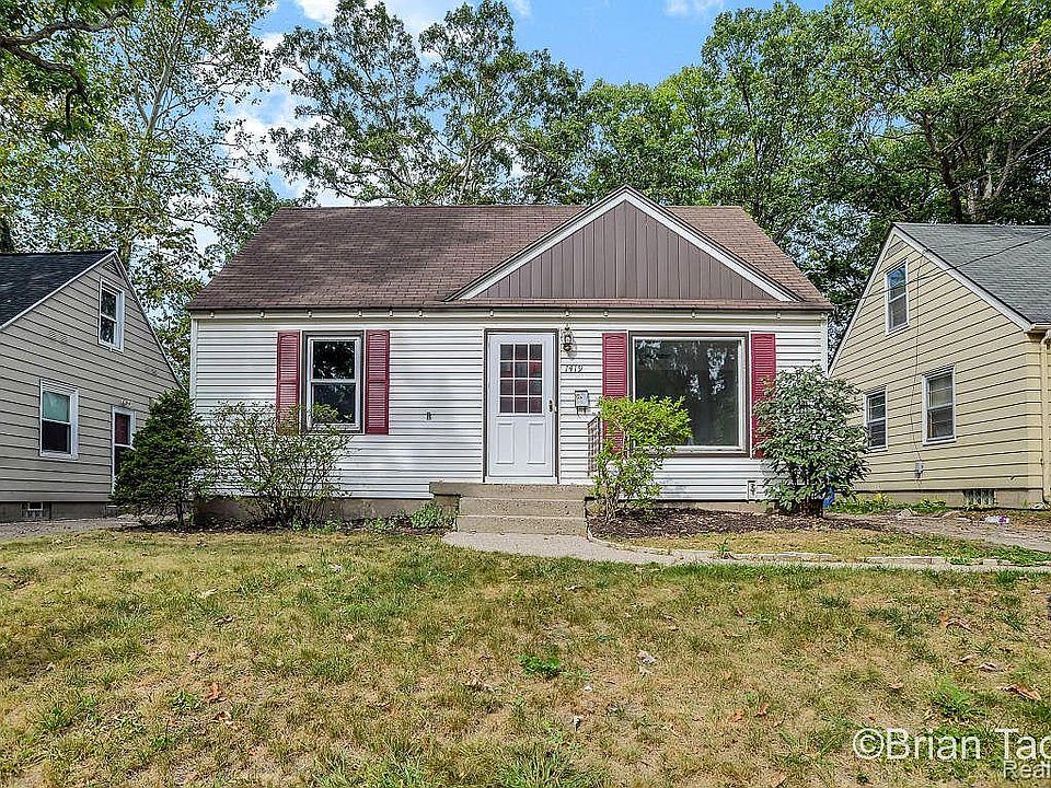 1st image of 1419 Linwood St SE