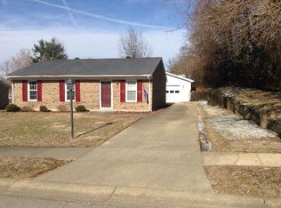 3565 Becker Dr, Owensboro, KY 42303