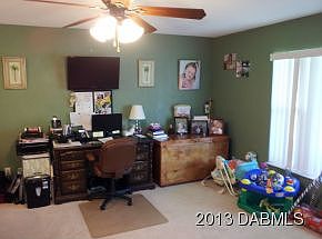 5th image of 712 Sunview Pl