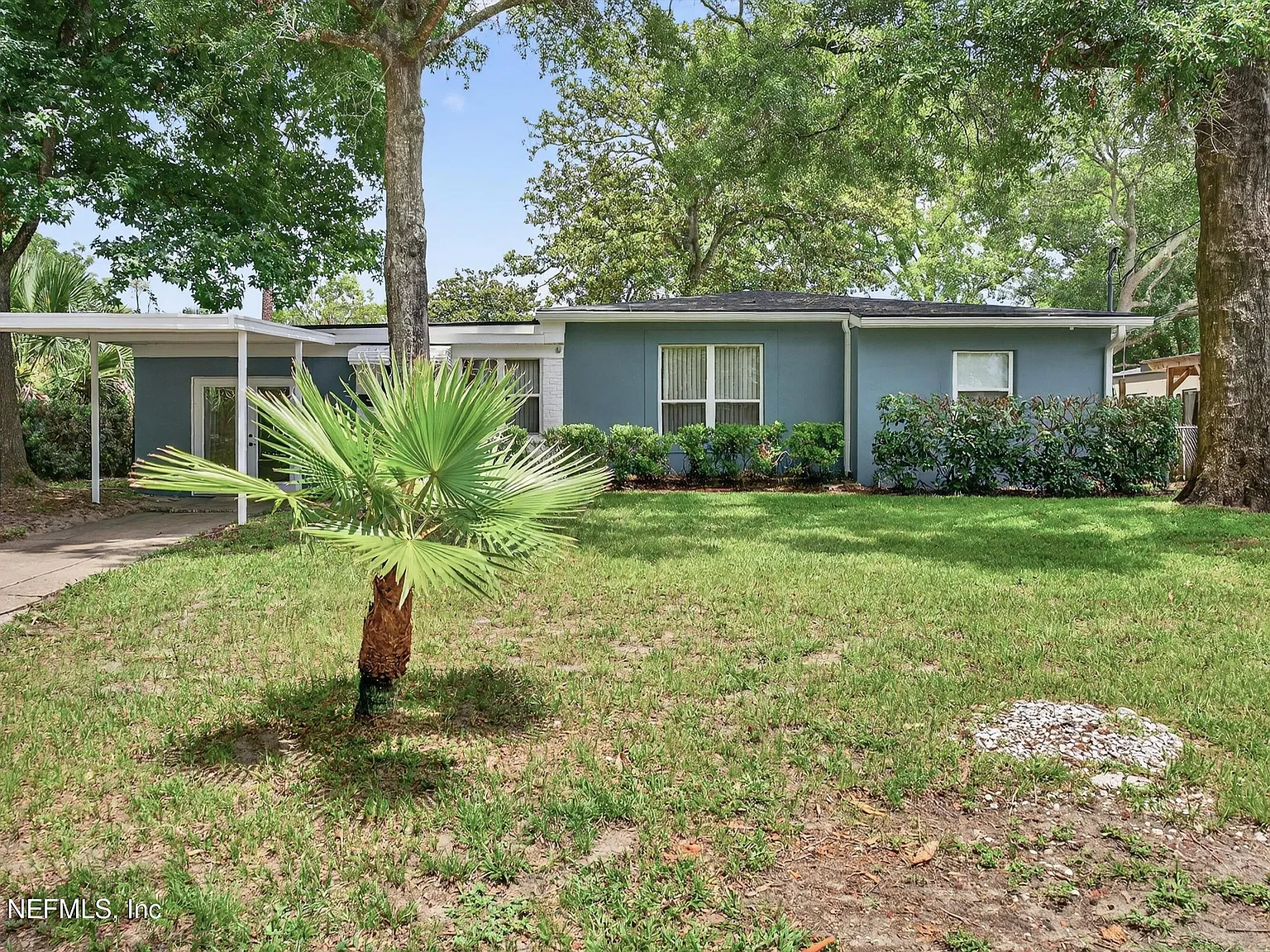 3 bed, 1.0 bath, 1655 sqft, $1,650 — Photo 1