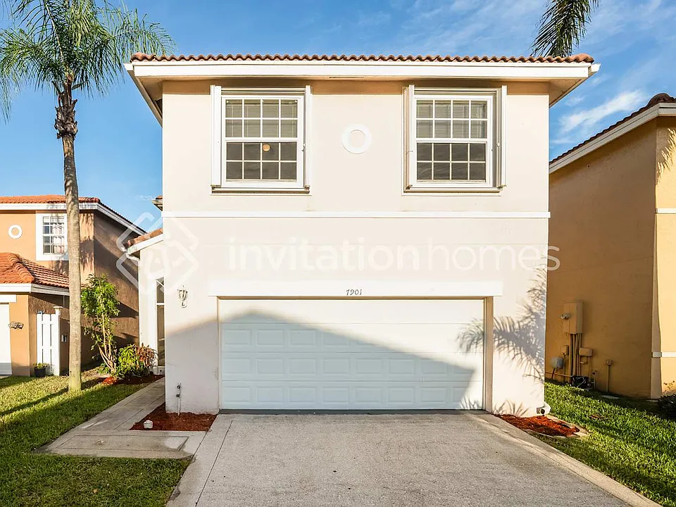 7901 Lakewood Cove Ct