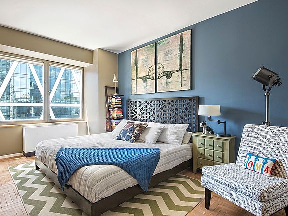 4th image of 301 W 57th St APT 30D