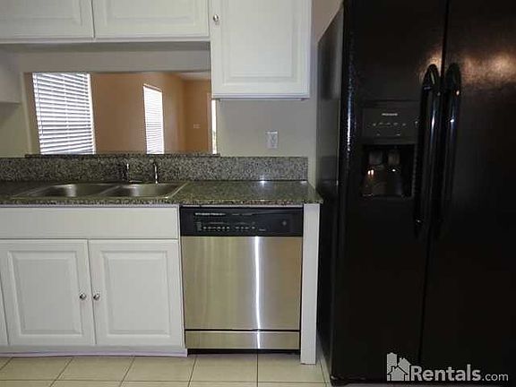 5th image of 25851 Crippen Dr