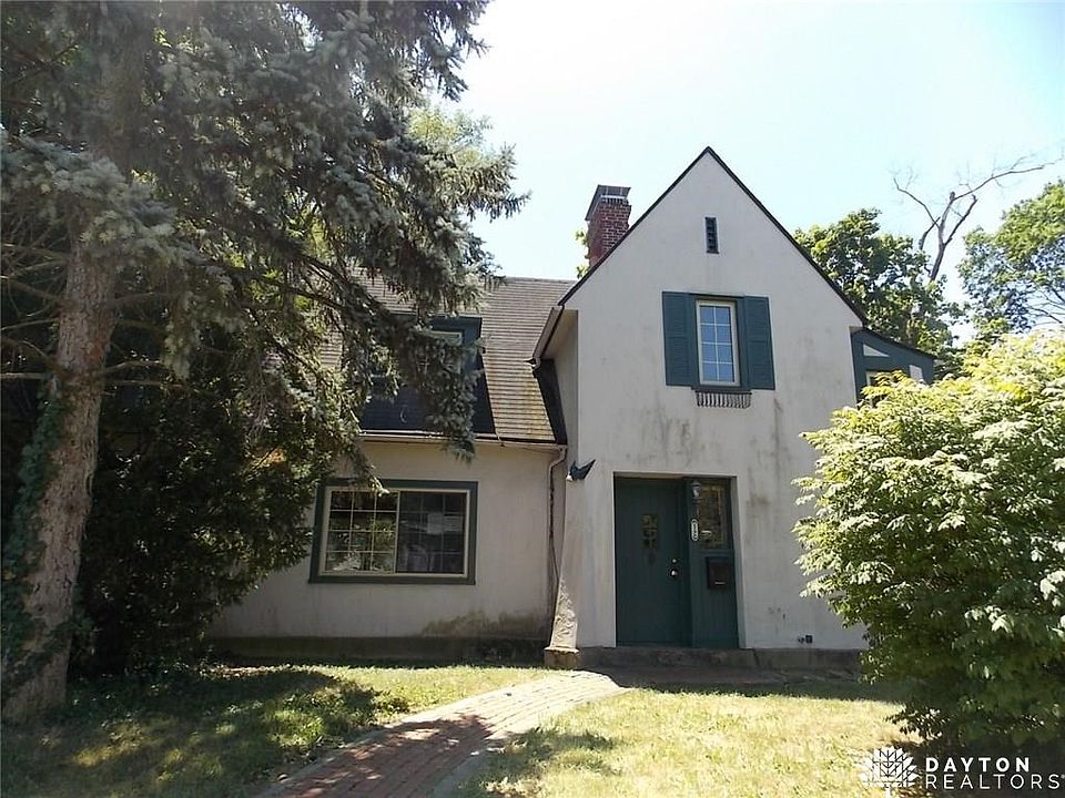 1st image of 12 Kurtz Ave