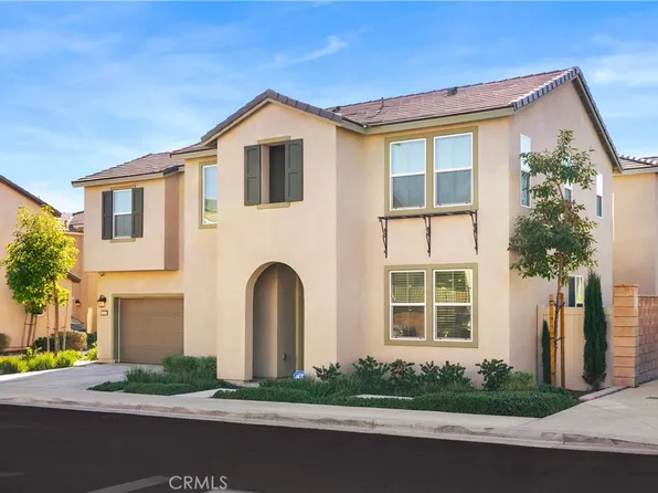 904 Maya Xing #19, Lake Elsinore, CA 92530