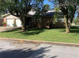 510 Cedar St, Springdale, AR 72764