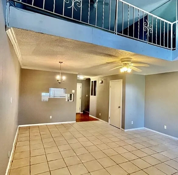 307 Bolivar Ave #3 — Photo 6