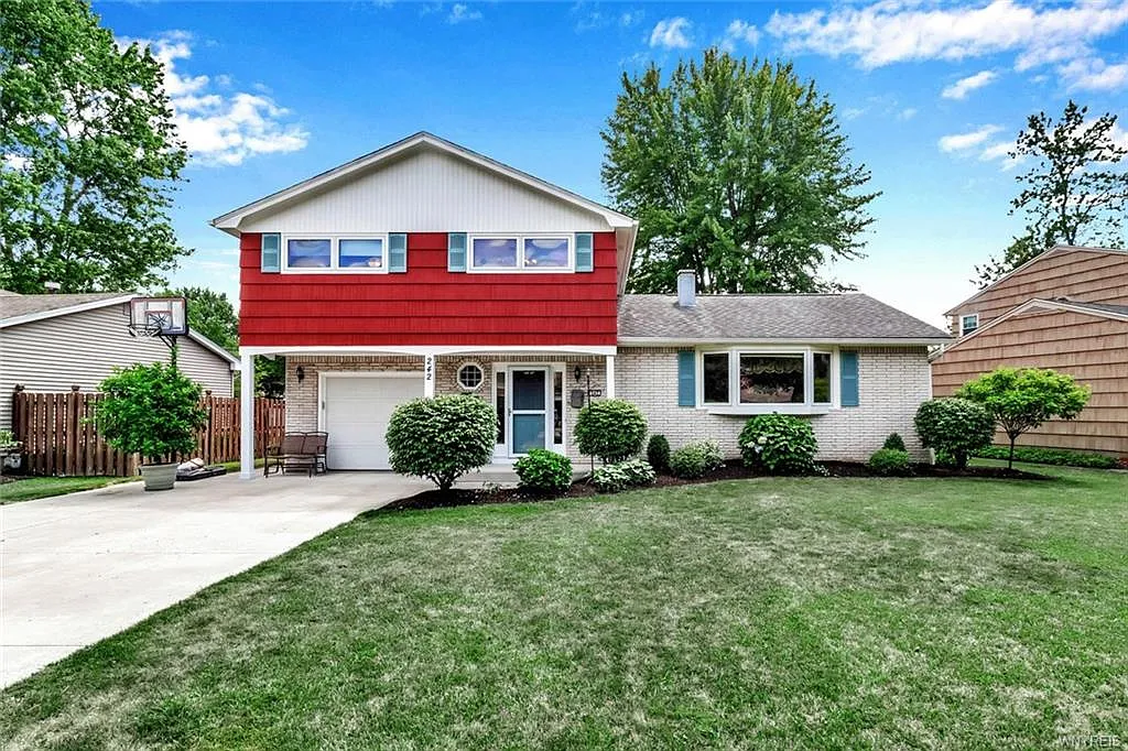 242 Cottonwood Dr photo 1