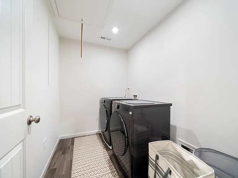 8175 Scenic Ridge Way — Photo 21