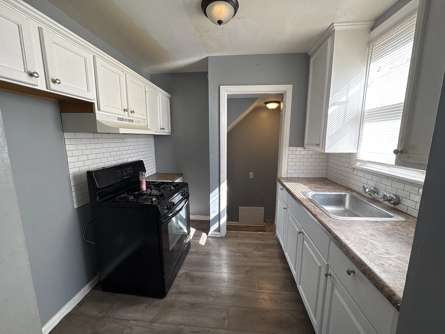 20242 Hickory St - MI - 1 — Photo 2