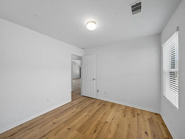 14730 Fir Knoll Way — Photo 31
