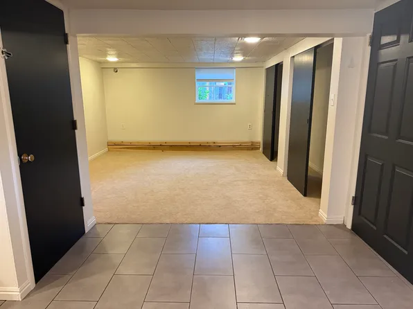 2000 S View St #3, Salt Lake City, UT 84105