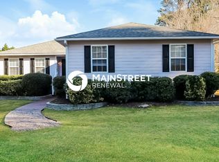 3613 Cove Dr, Raleigh, NC 27604