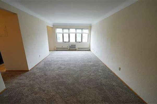 View Street Apartments — Photo 12