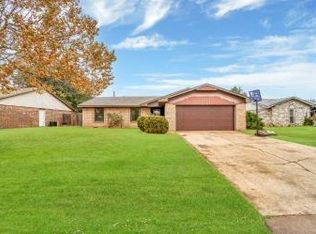 1701 Tyler St, Altus, OK 73521