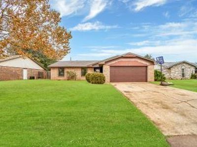 1701 Tyler St, Altus, OK, 73521