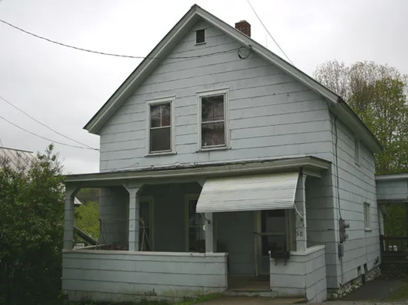 58 Furnace St, Springfield, VT 05156