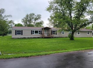 105 S Buttermilk Station Rd, East Lynne, MO 64743
