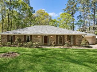 73047 Oak Creek Ln, Covington, LA 70435