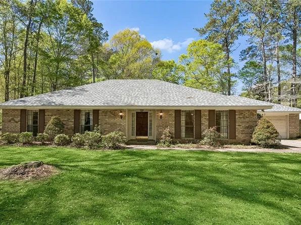 73047 Oak Creek Ln, Covington, LA 70435