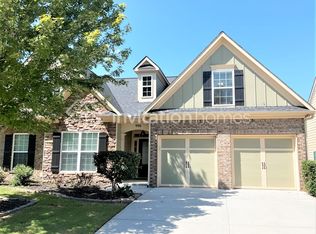 996 Westmoreland Ln, Lawrenceville, GA 30043