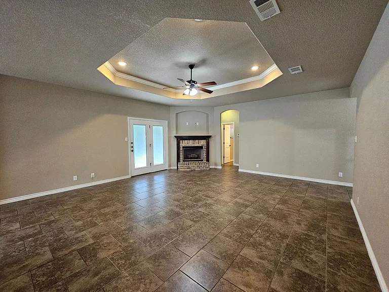 6211 Newcastle Dr — Photo 16