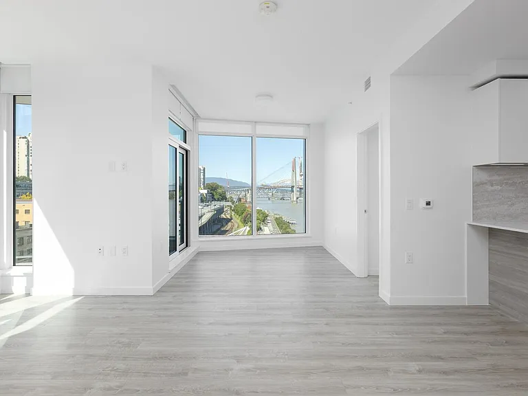 660 Quayside Dr #703 — Photo 5