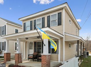 139 Cambridge St, Fredericksburg, VA 22405