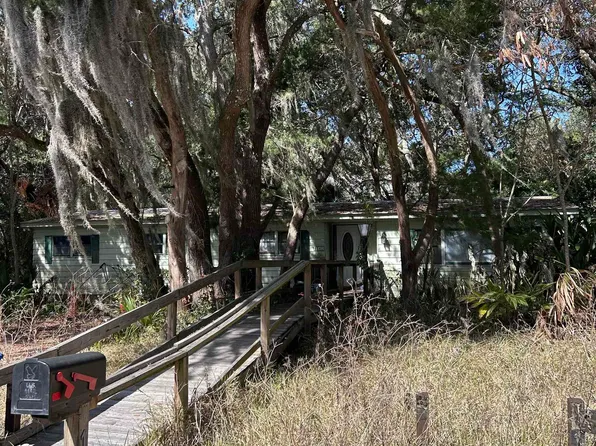 1340 Corunna St, Saint Augustine, FL 32080