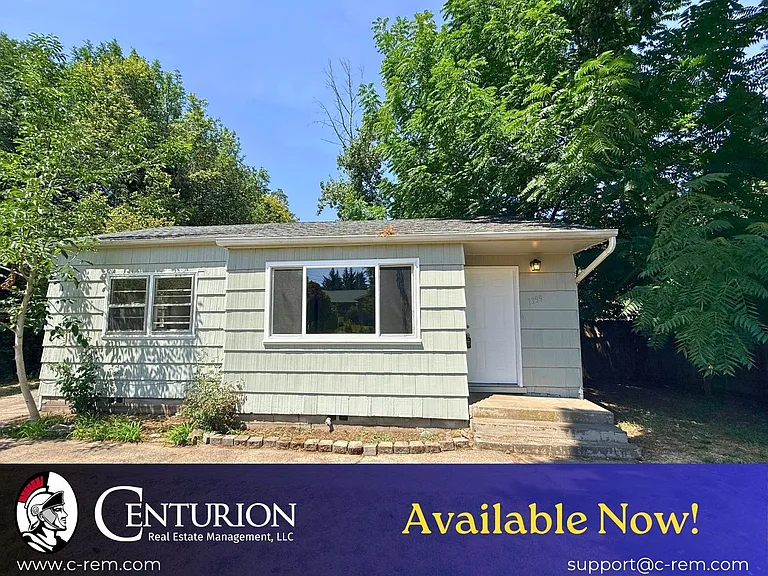 1399 Maclay Dr — Photo 1