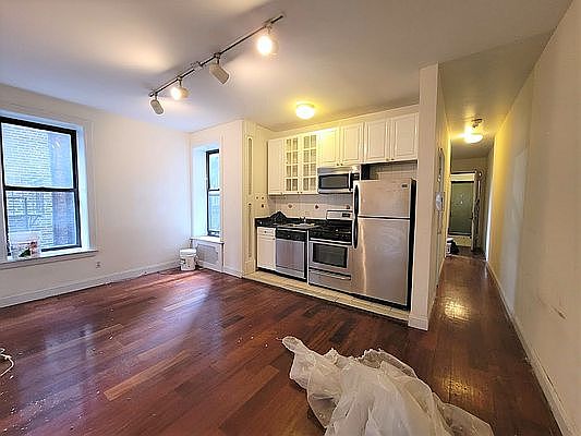 1st image of 274 W 19th St APT 3D