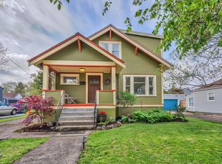 7034 NE Hassalo St, Portland, OR 97213